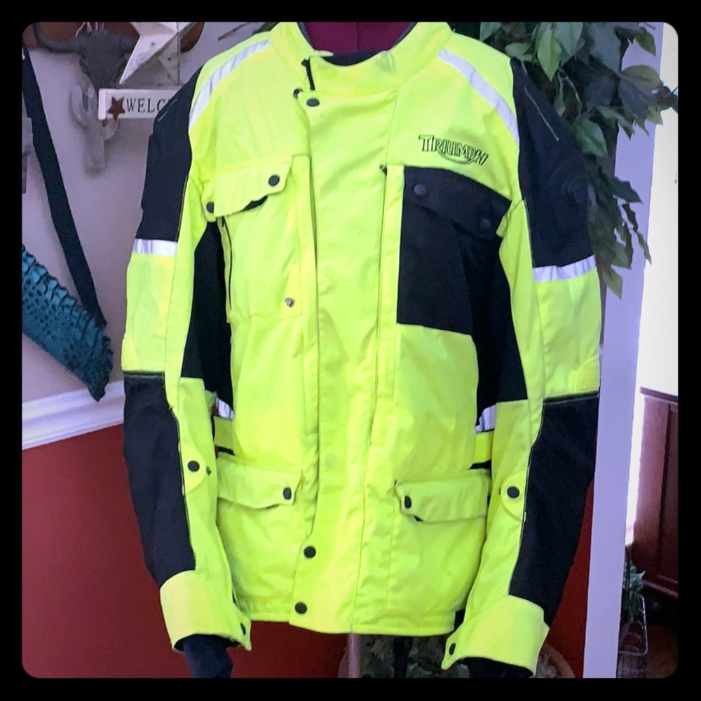 Triumph Riding Jacket - Picture 2 of 8